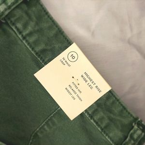 NWT SZ 10 green high waist wide leg cropped pant